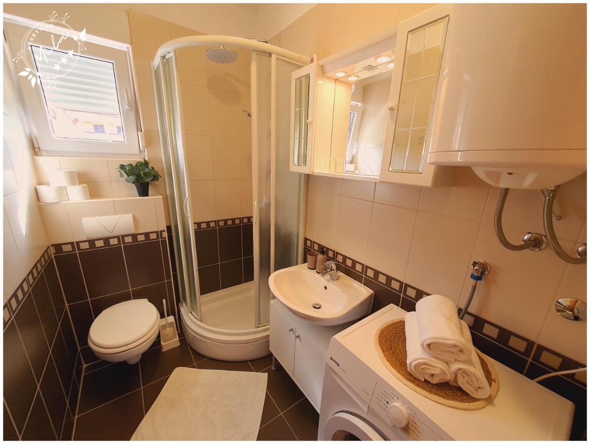 Apartman Mila Barbat na Rabu Екстер'єр фото